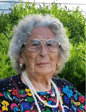 Helen Janiunas Obituary